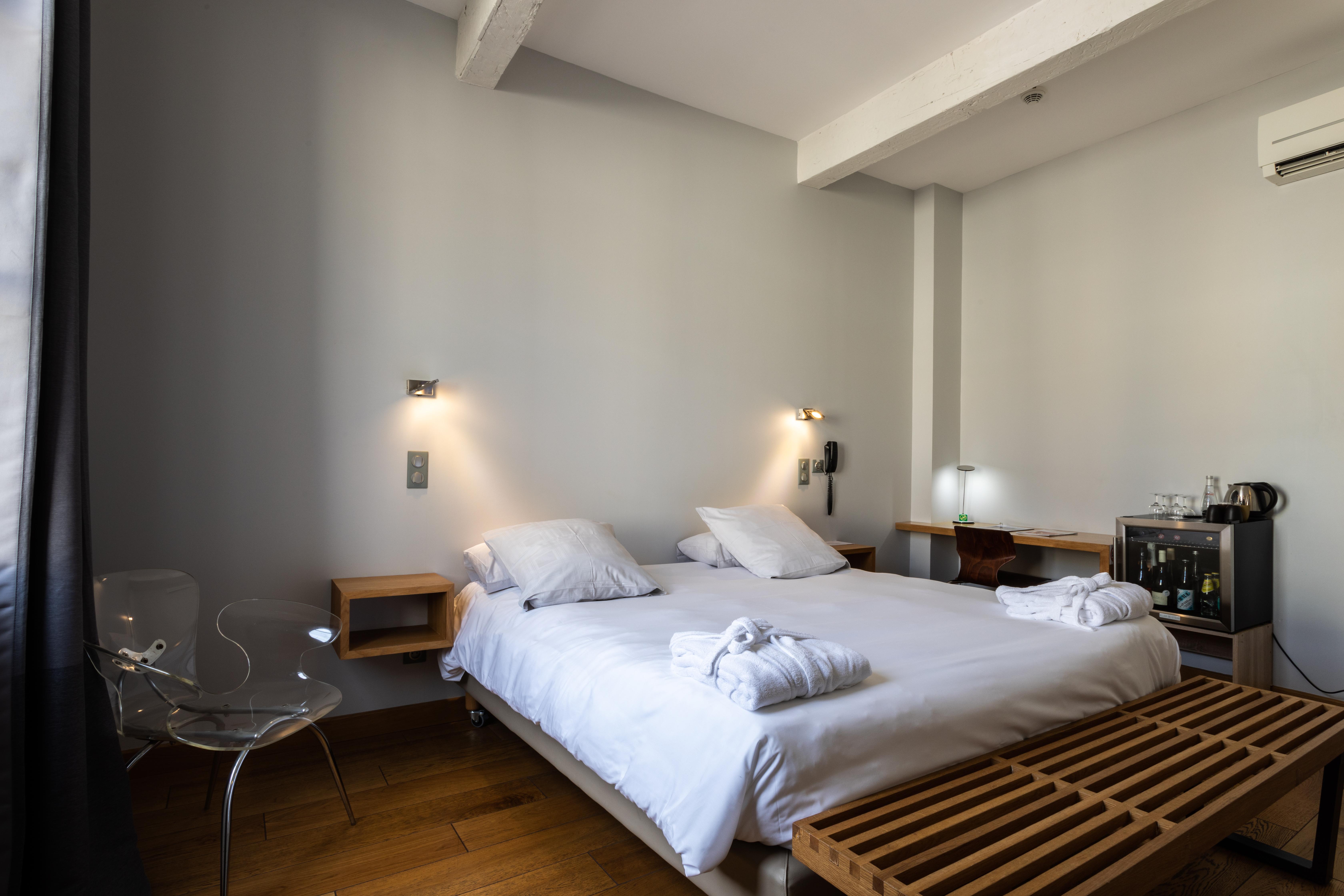 Boutique Hotel Entraigues Uzès Екстериор снимка