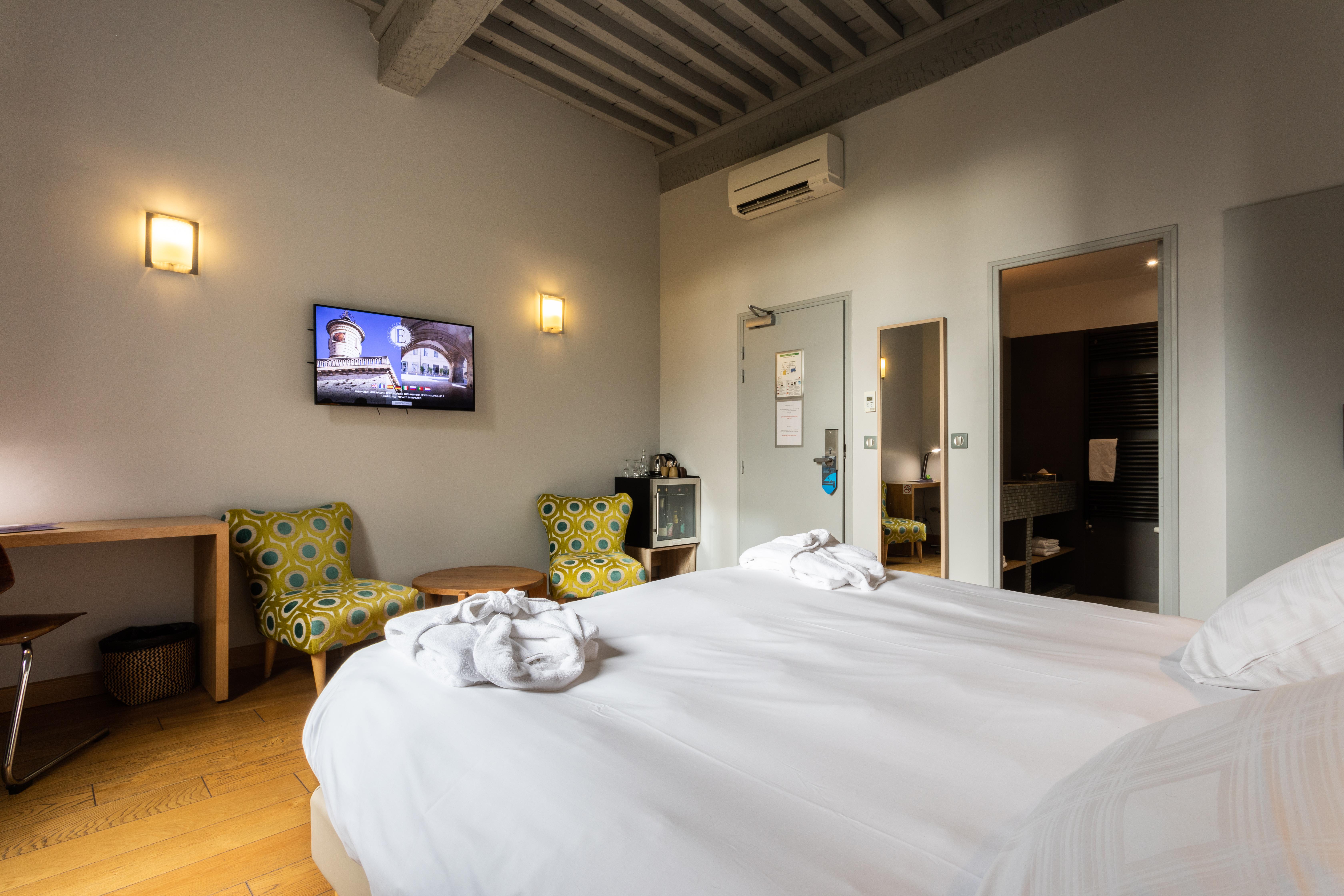 Boutique Hotel Entraigues Uzès Екстериор снимка