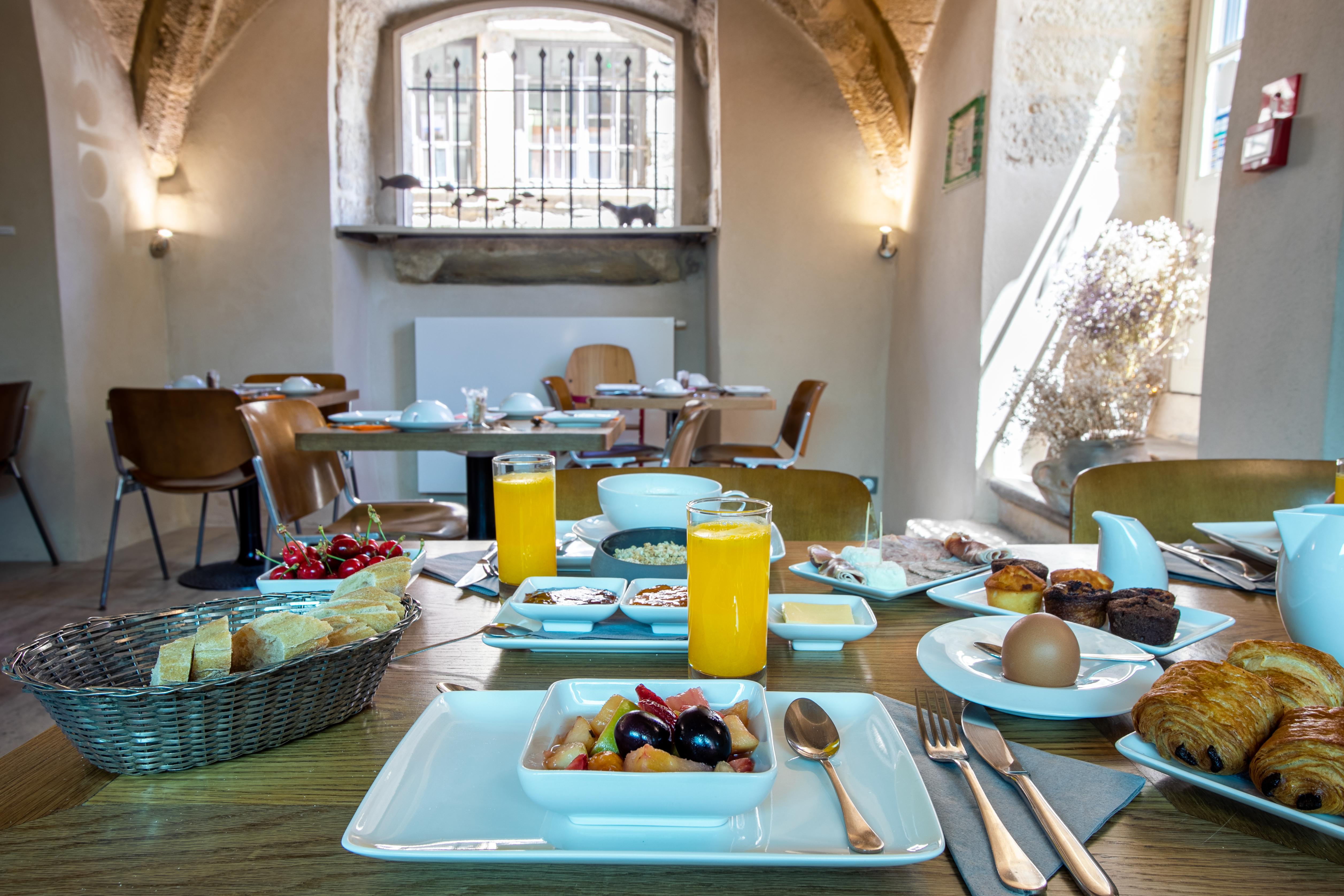 Boutique Hotel Entraigues Uzès Екстериор снимка
